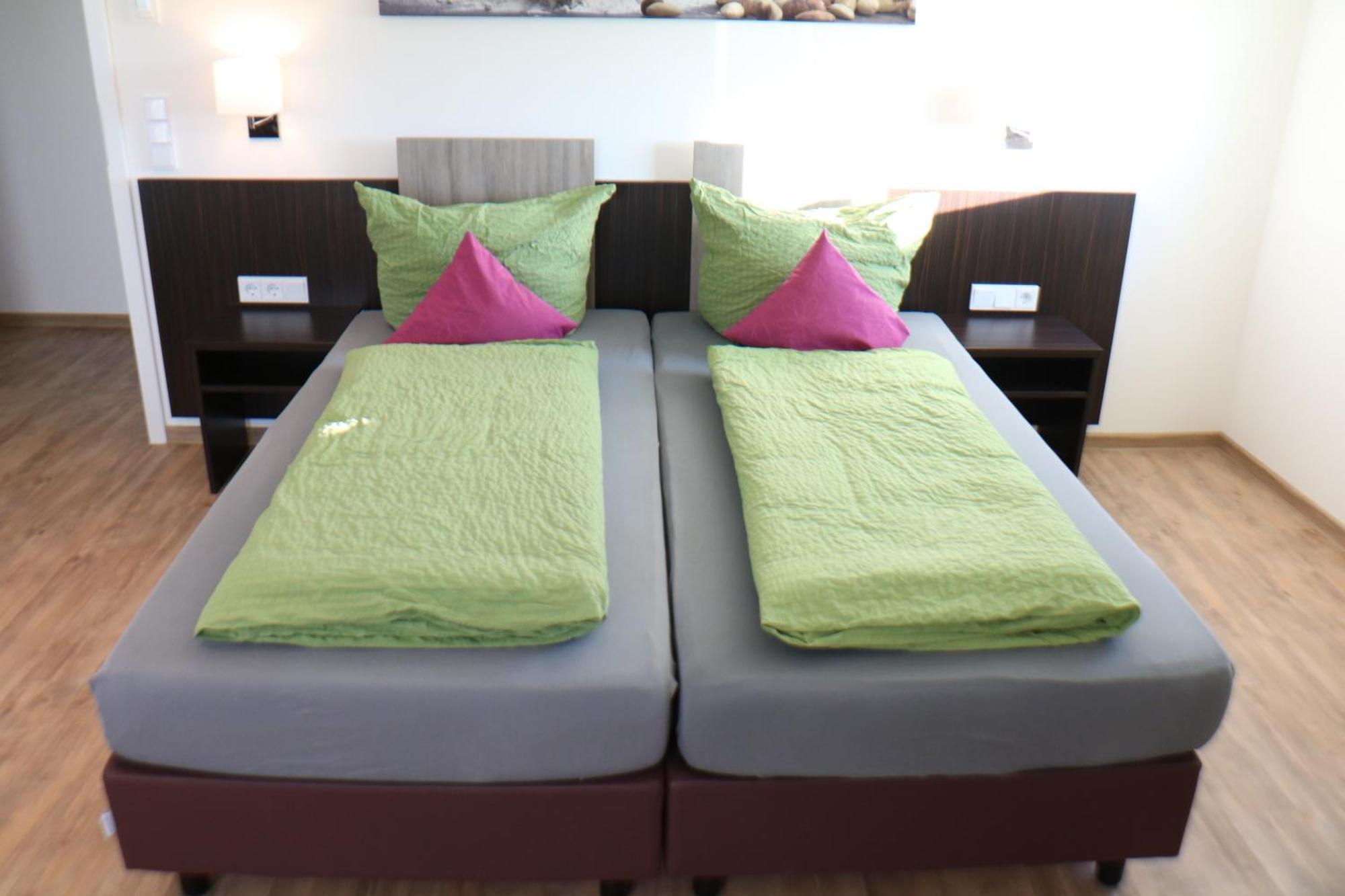 Hotel Gaestehaus Stock Zimmer Kraeuterstueble Friedrichshafen Luaran gambar